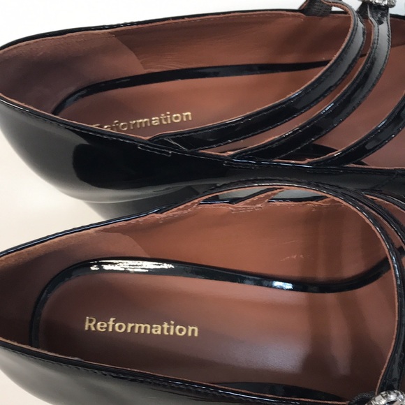 NWOT Reformation Mimi Buckle Pumps - Picture 8 of 12